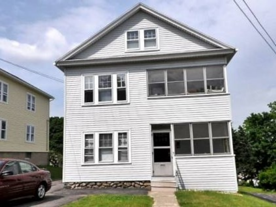 Picture of 76 College #2